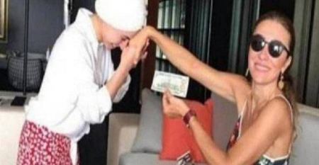 شاهد: زوجة وزير تركي تطلب من خادمتها تقبيل يدها مقابل منحها 100 دولار